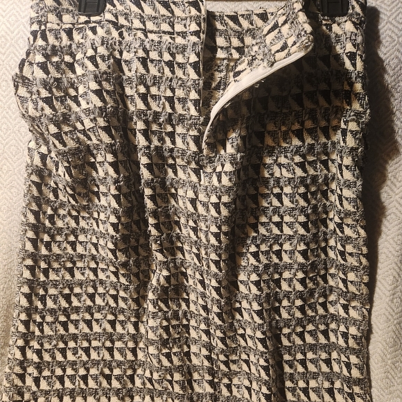 Suit skirt set - Picture 6 of 8